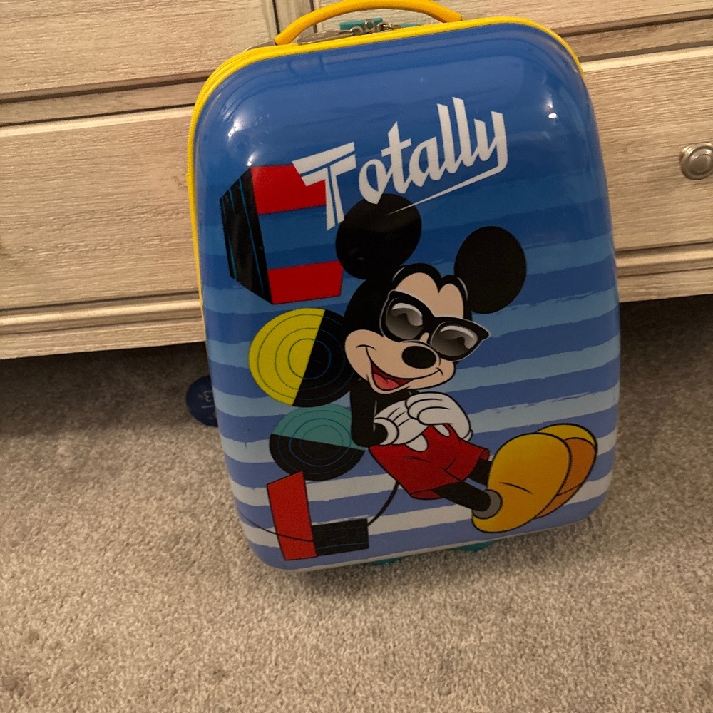Mickey toddler luggage